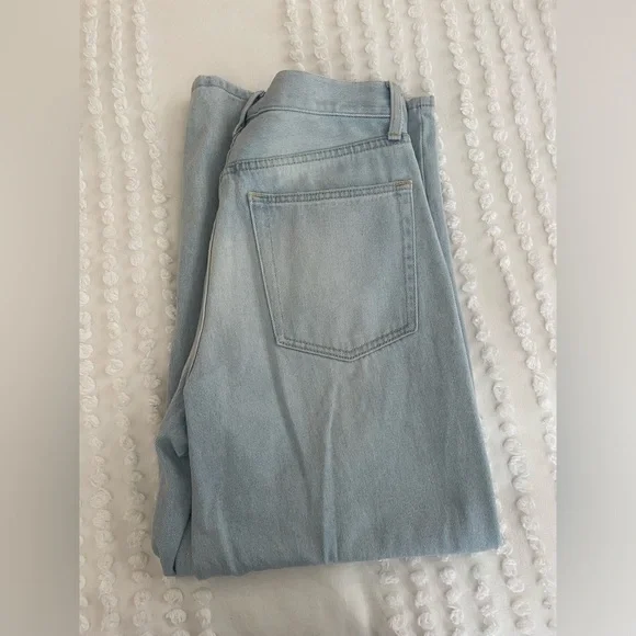 Miou Muse Light Wash Denim Wide Legged Jeans - Picture 4 of 6